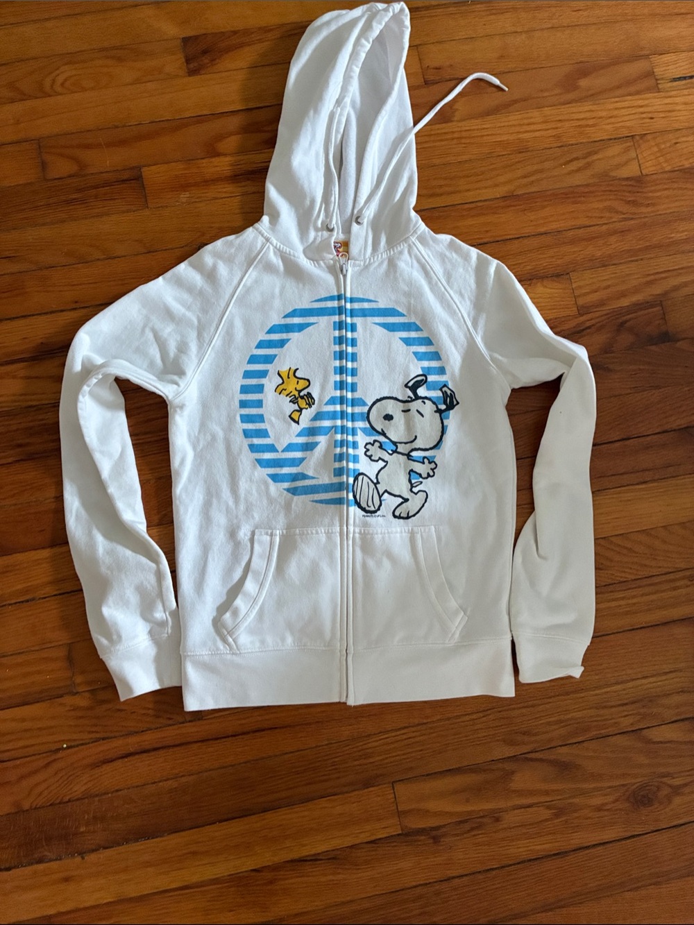 Juniors size M (7/9) Full-Zip Hoodie with Snoopy & Woodstock Graphic